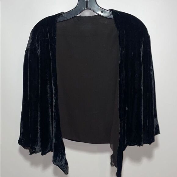 Velvet Elegant Black Velvet Women's Sweater - Picture 1 of 11